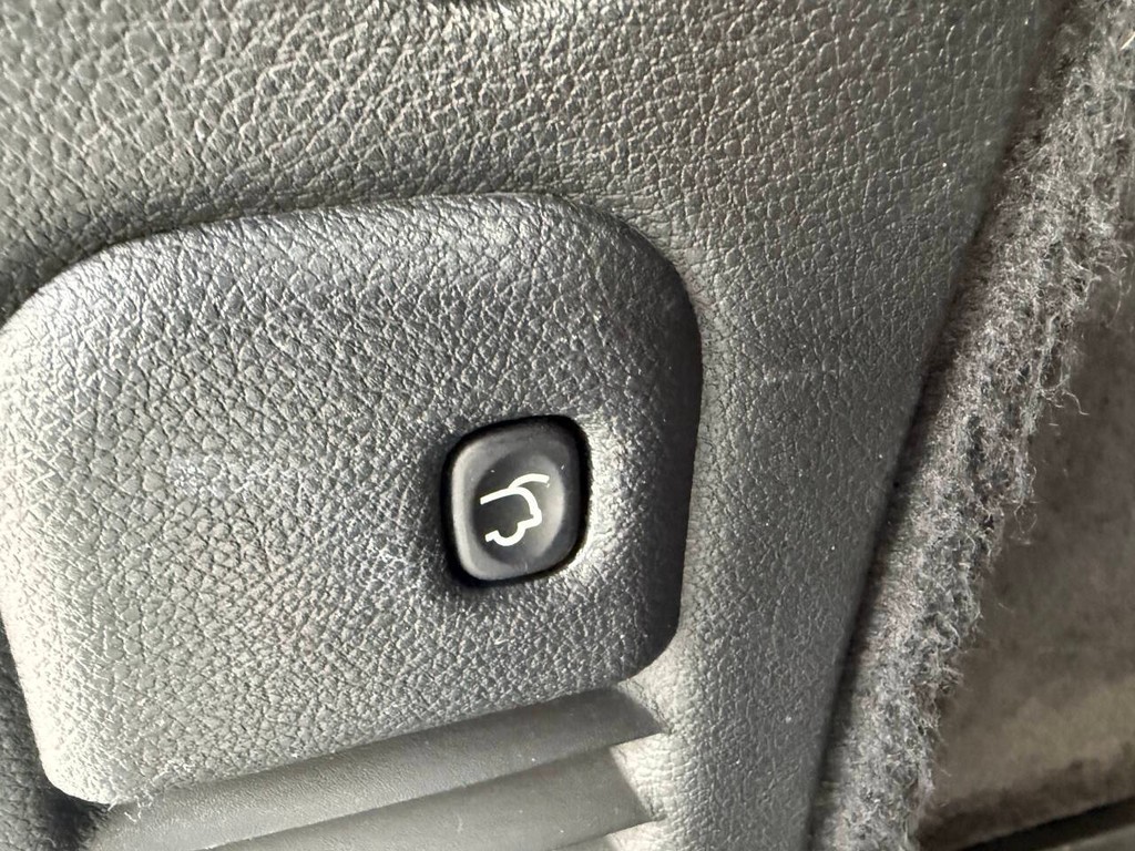 Dodge Durango Vehicle Full-screen Gallery Image 40