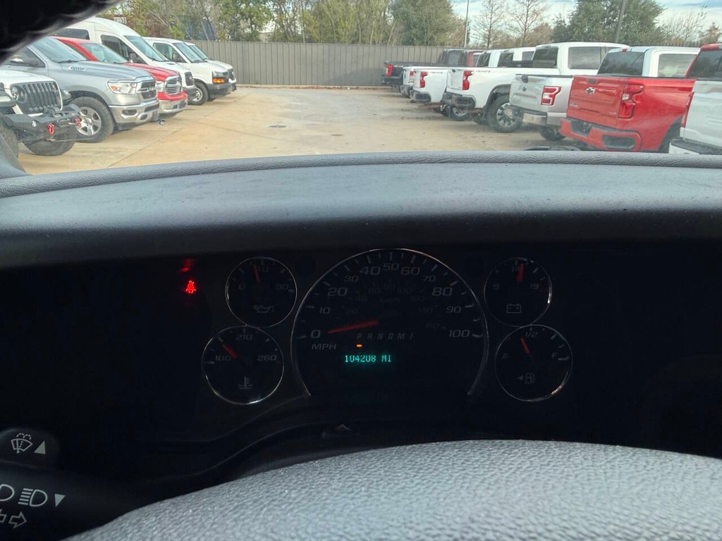 Chevrolet Express Cargo Van Vehicle Full-screen Gallery Image 28