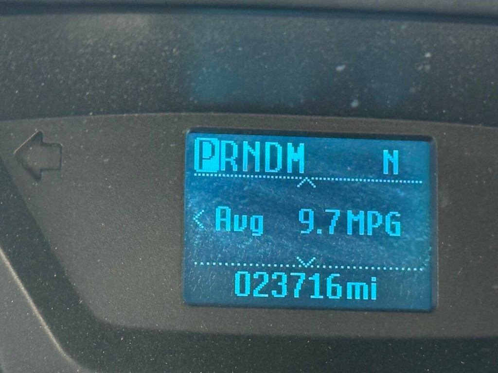 Ford Transit Wagon Vehicle Full-screen Gallery Image 29