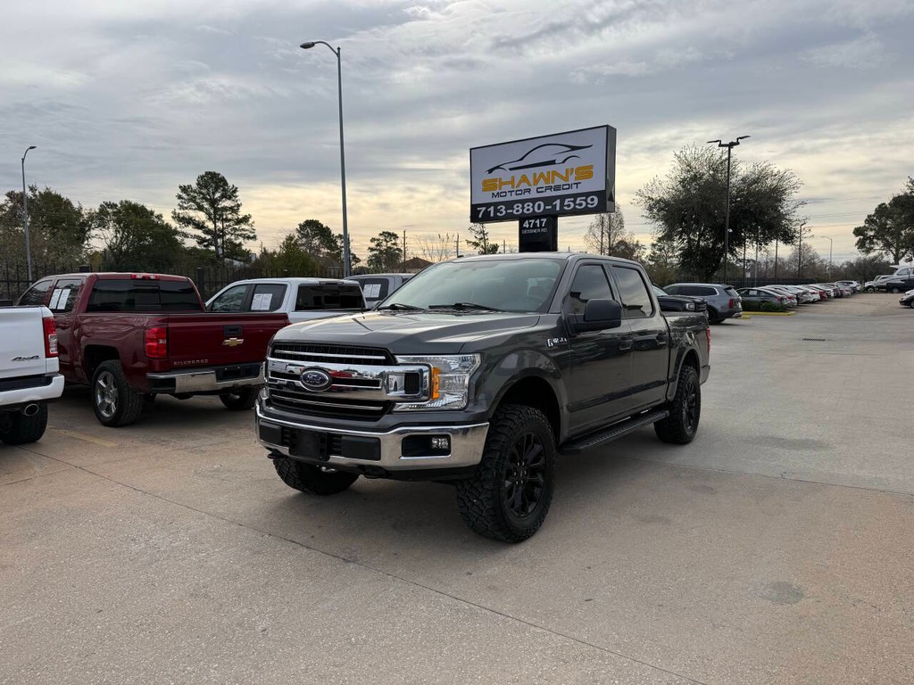 Ford F-150 Vehicle Full-screen Gallery Image 03