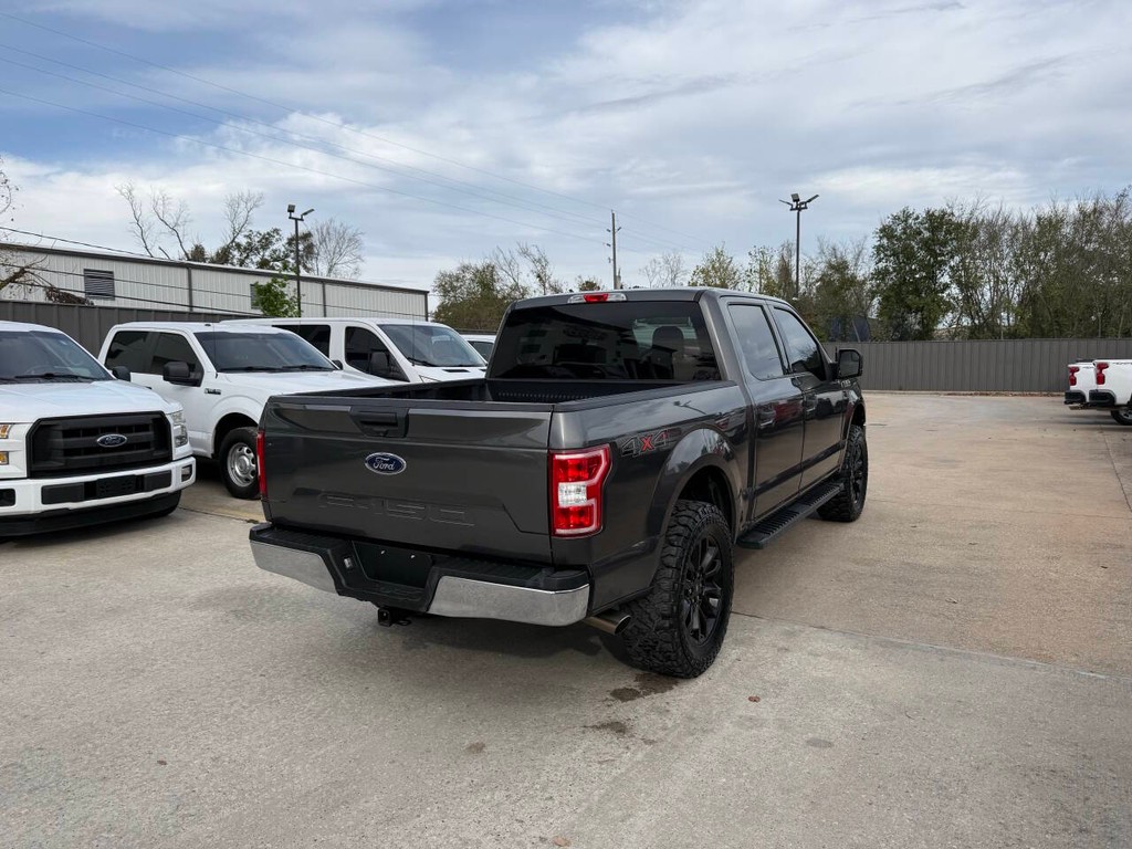 Ford F-150 Vehicle Full-screen Gallery Image 05