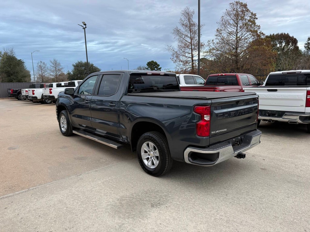 Chevrolet Silverado 1500 Vehicle Full-screen Gallery Image 04