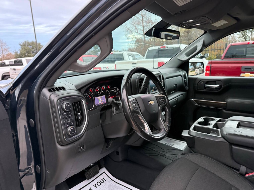 Chevrolet Silverado 1500 Vehicle Full-screen Gallery Image 06