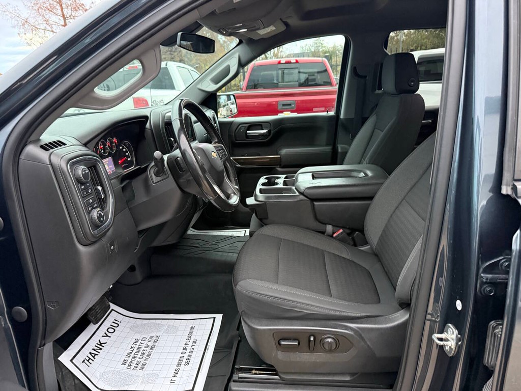 Chevrolet Silverado 1500 Vehicle Full-screen Gallery Image 07