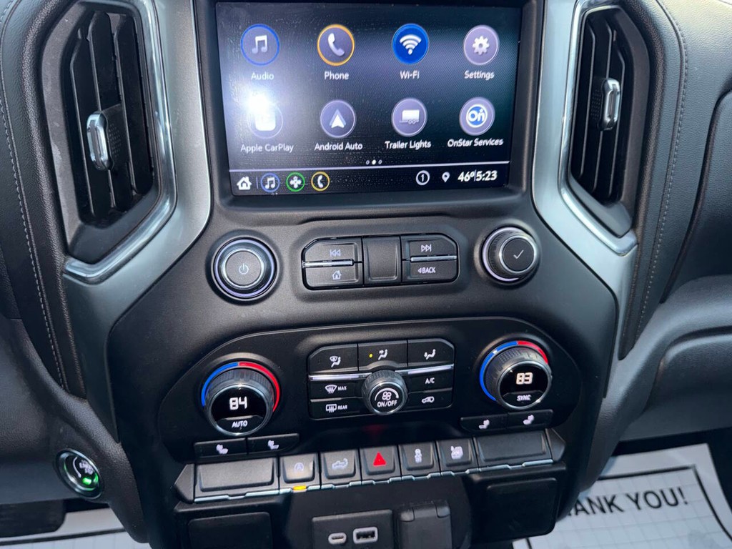 Chevrolet Silverado 1500 Vehicle Full-screen Gallery Image 29