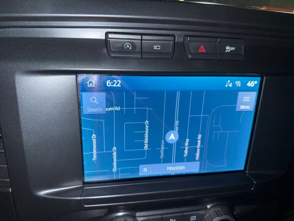 Ford F-150 Vehicle Full-screen Gallery Image 25