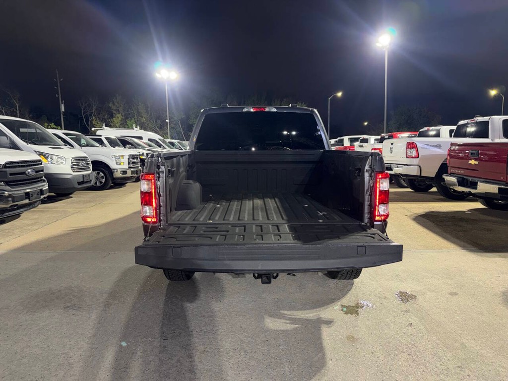 Ford F-150 Vehicle Full-screen Gallery Image 37