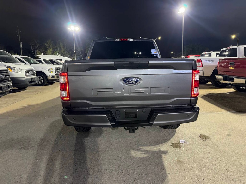 Ford F-150 Vehicle Full-screen Gallery Image 38