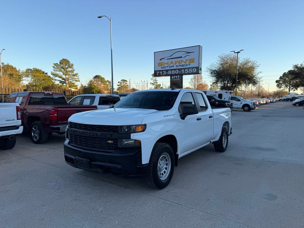 Chevrolet Silverado 1500 Vehicle Full-screen Gallery Image 03