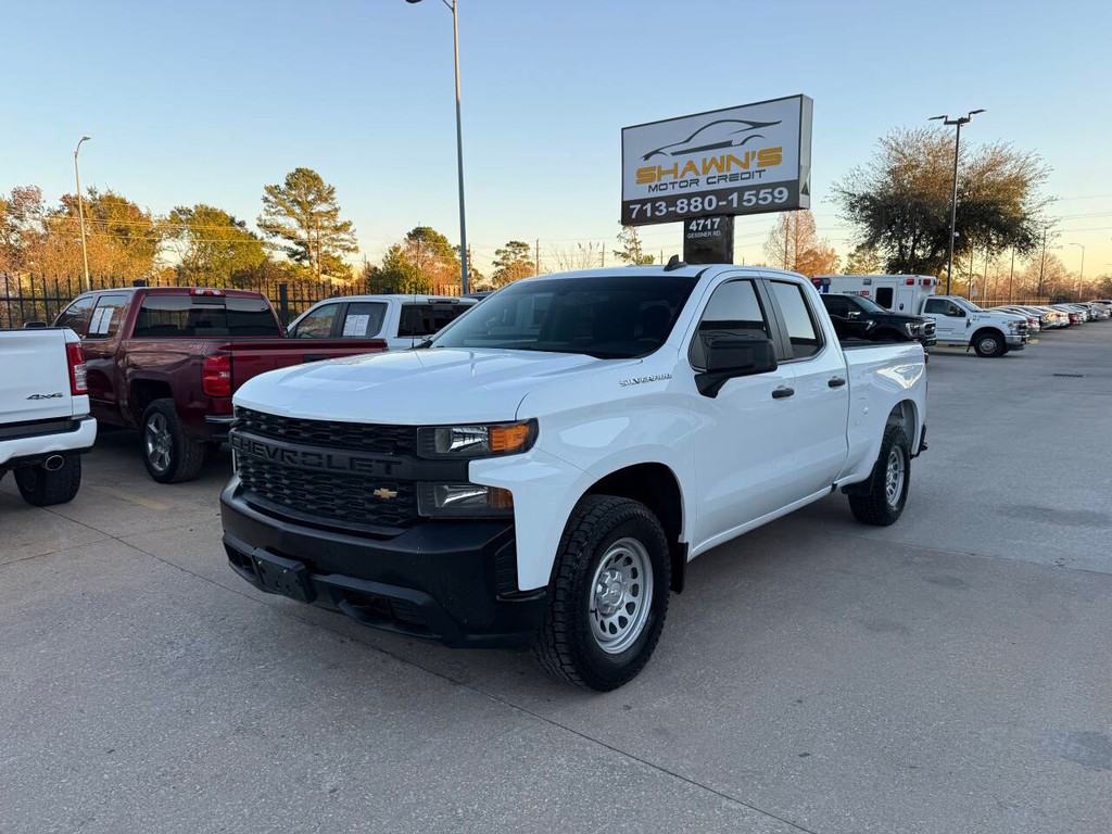 Chevrolet Silverado 1500 Vehicle Full-screen Gallery Image 43