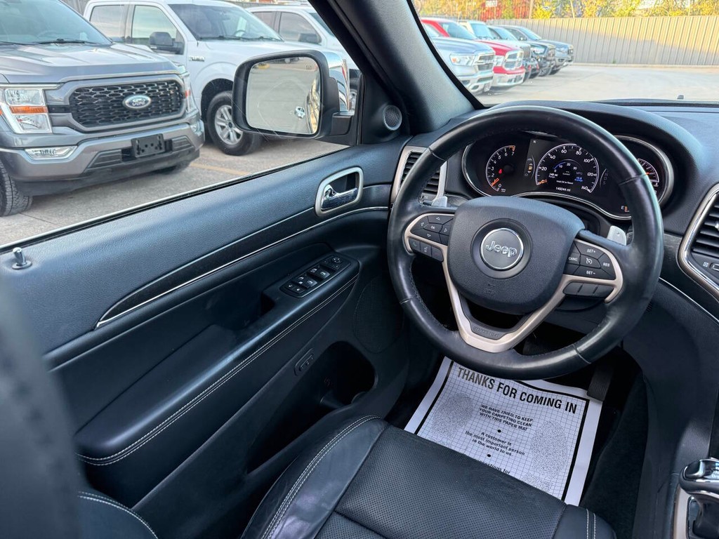 Jeep Grand Cherokee Vehicle Full-screen Gallery Image 19