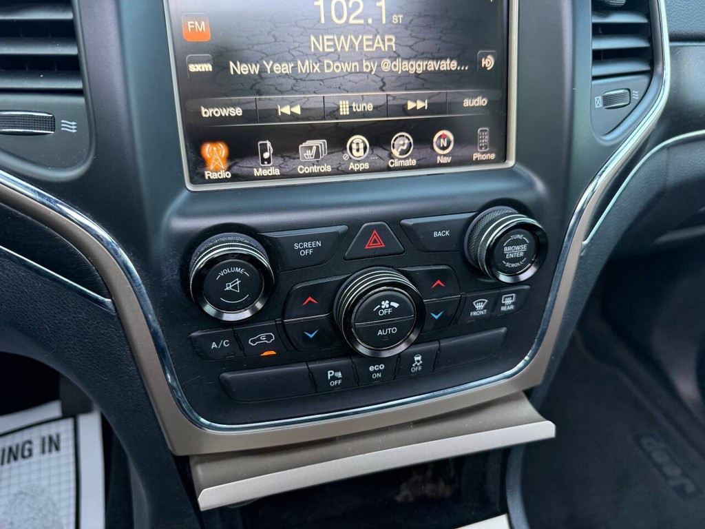 Jeep Grand Cherokee Vehicle Full-screen Gallery Image 28