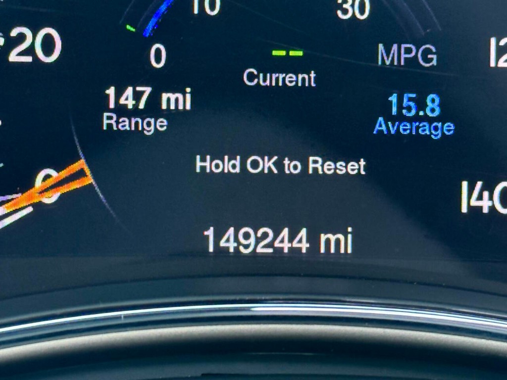 Jeep Grand Cherokee Vehicle Full-screen Gallery Image 34