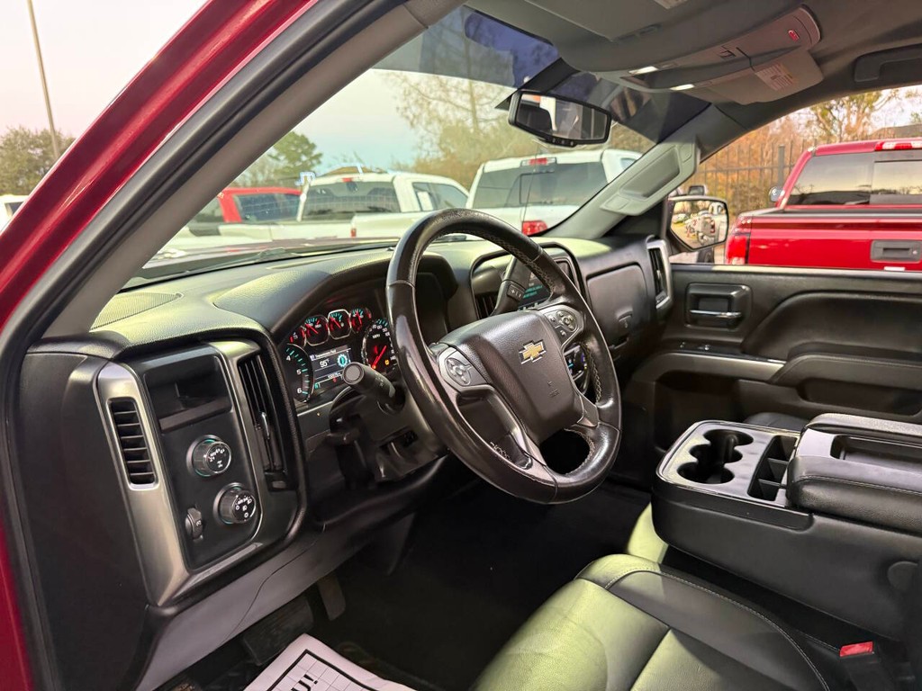 Chevrolet Silverado 1500 Vehicle Full-screen Gallery Image 06