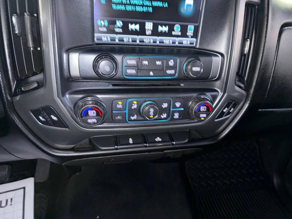 Chevrolet Silverado 1500 Vehicle Full-screen Gallery Image 27