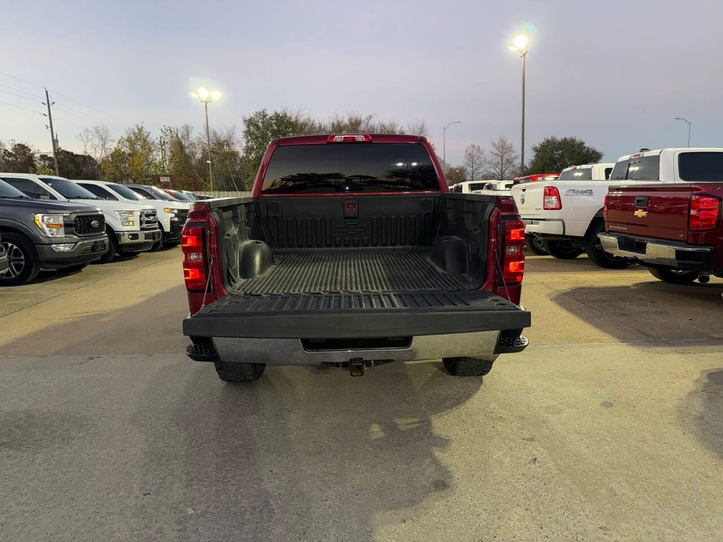 Chevrolet Silverado 1500 Vehicle Full-screen Gallery Image 36