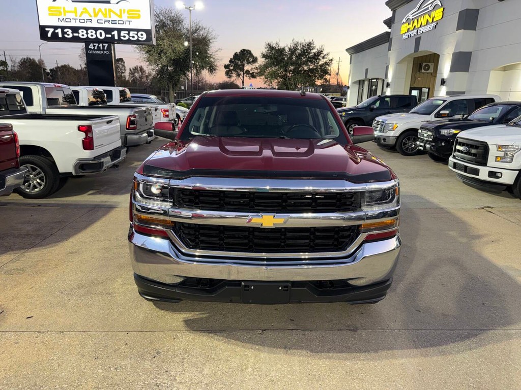 Chevrolet Silverado 1500 Vehicle Full-screen Gallery Image 38