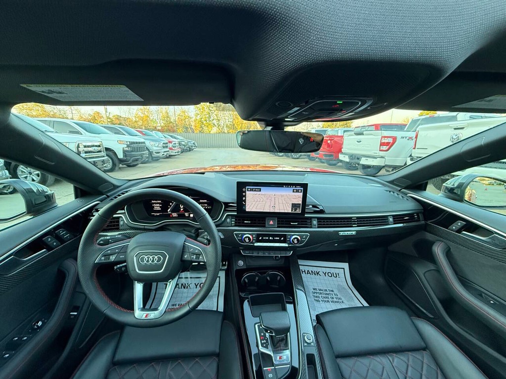 Audi S5 Sportback Vehicle Full-screen Gallery Image 18