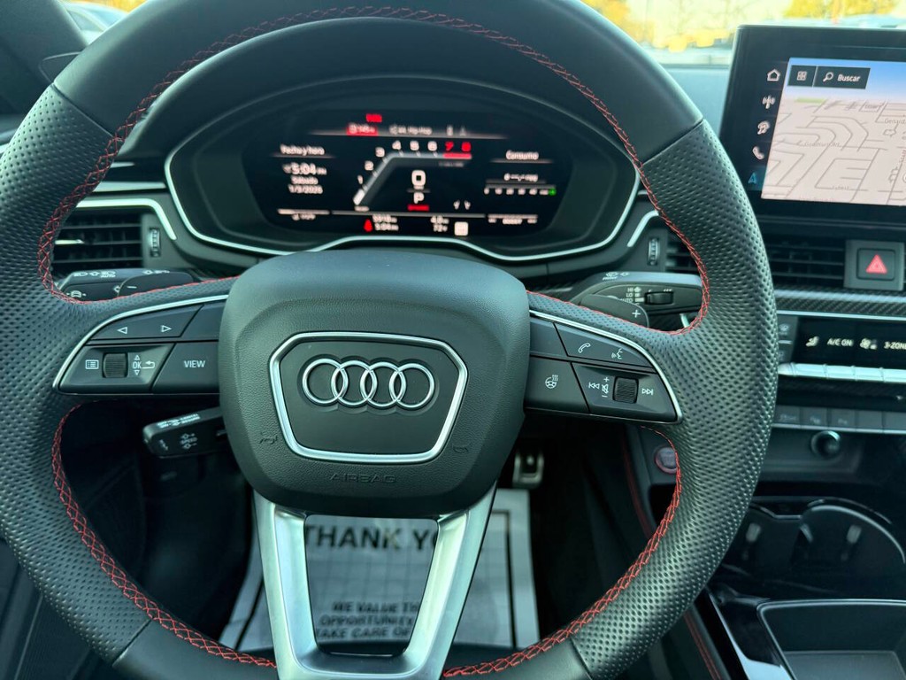 Audi S5 Sportback Vehicle Full-screen Gallery Image 23