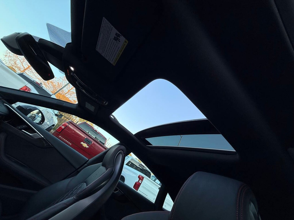 Audi S5 Sportback Vehicle Full-screen Gallery Image 31