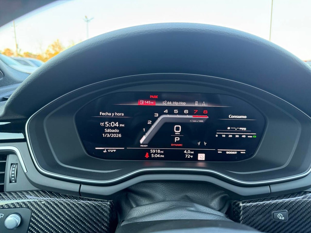 Audi S5 Sportback Vehicle Full-screen Gallery Image 32