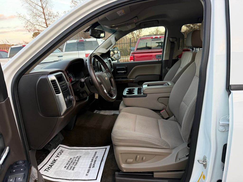 Chevrolet Silverado 1500 Vehicle Full-screen Gallery Image 07