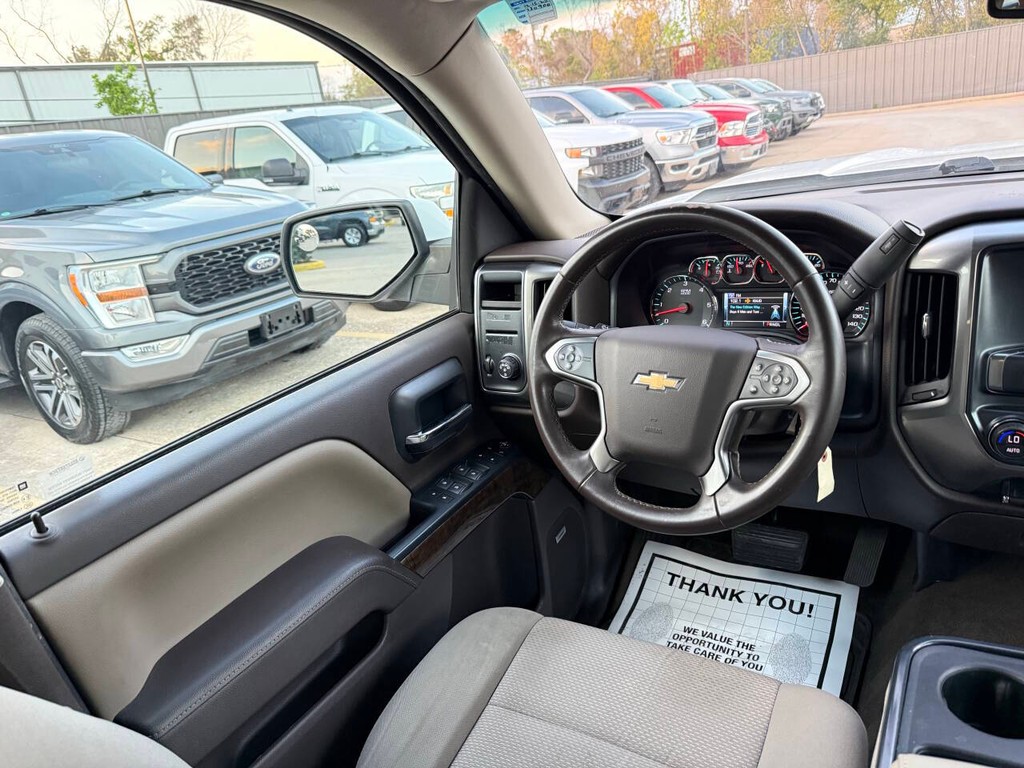 Chevrolet Silverado 1500 Vehicle Full-screen Gallery Image 11