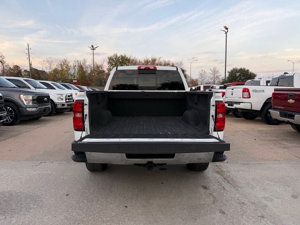 Chevrolet Silverado 1500 Vehicle Full-screen Gallery Image 36