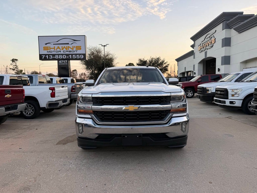 Chevrolet Silverado 1500 Vehicle Full-screen Gallery Image 40