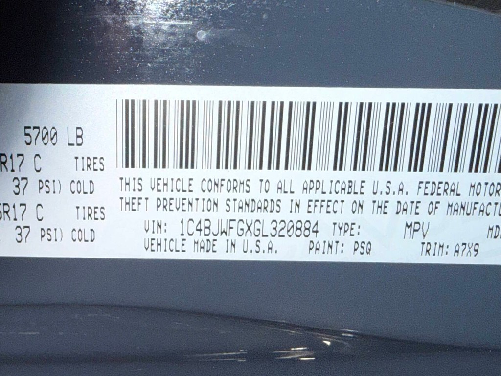 Jeep Wrangler Unlimited Vehicle Full-screen Gallery Image 32