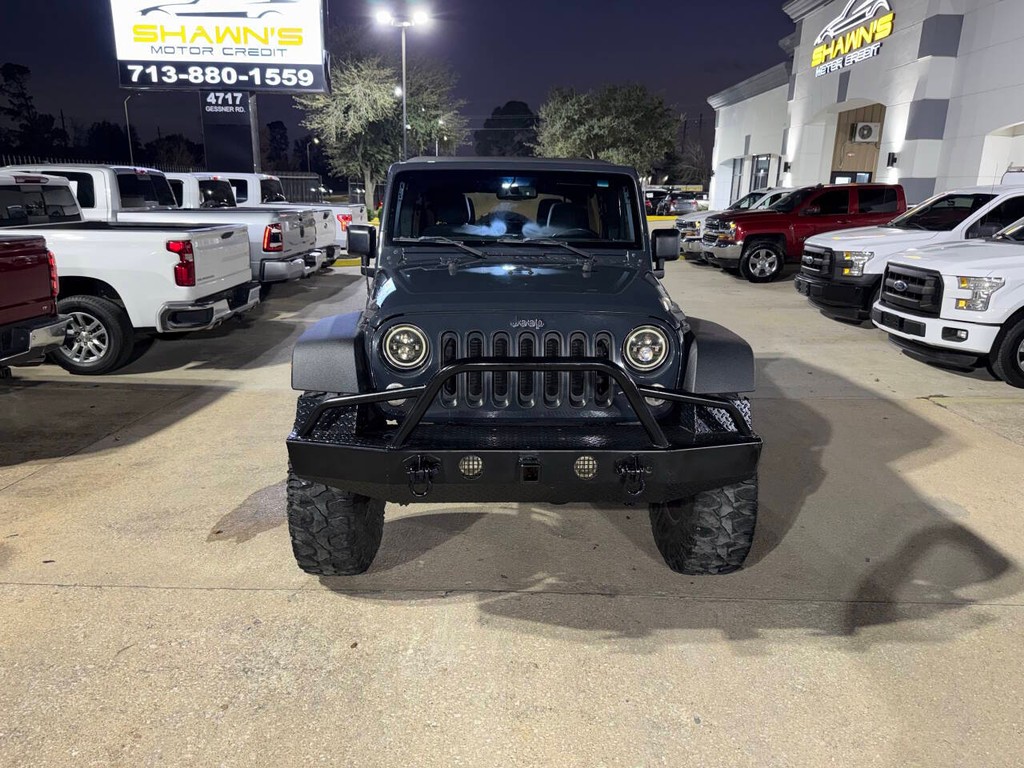 Jeep Wrangler Unlimited Vehicle Full-screen Gallery Image 37