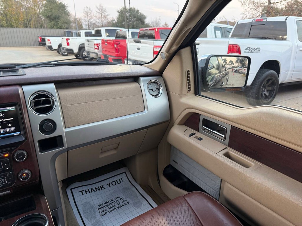 Ford F-150 Vehicle Full-screen Gallery Image 20