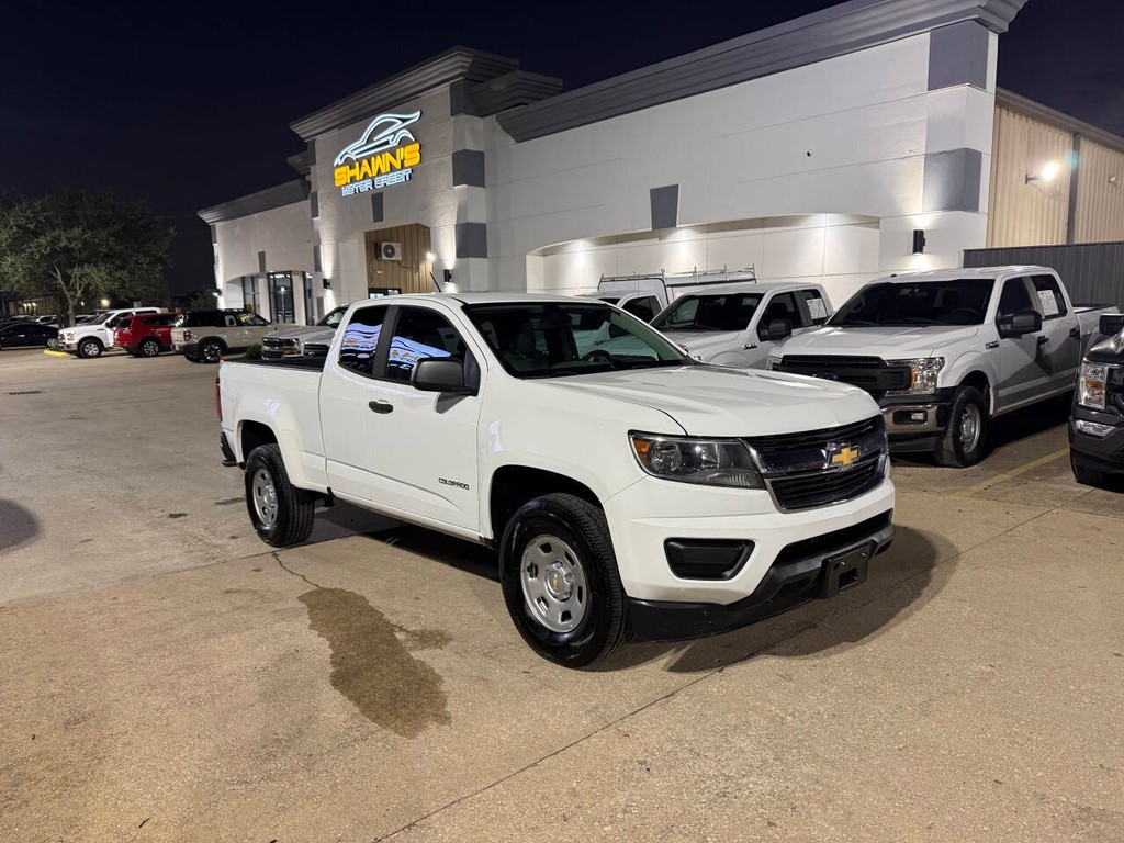 Chevrolet Colorado Vehicle Full-screen Gallery Image 02