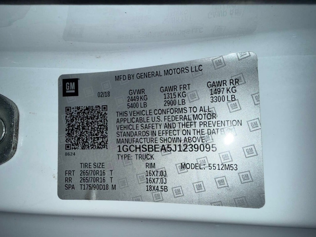 Chevrolet Colorado Vehicle Full-screen Gallery Image 15