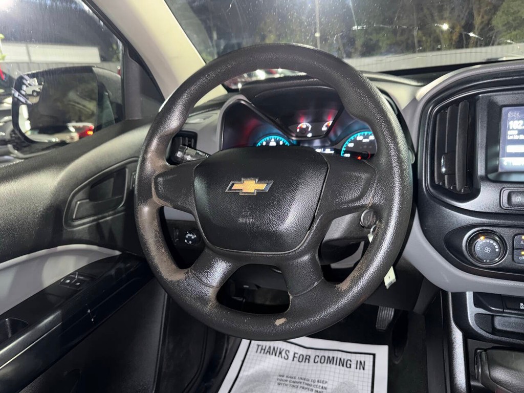 Chevrolet Colorado Vehicle Full-screen Gallery Image 20