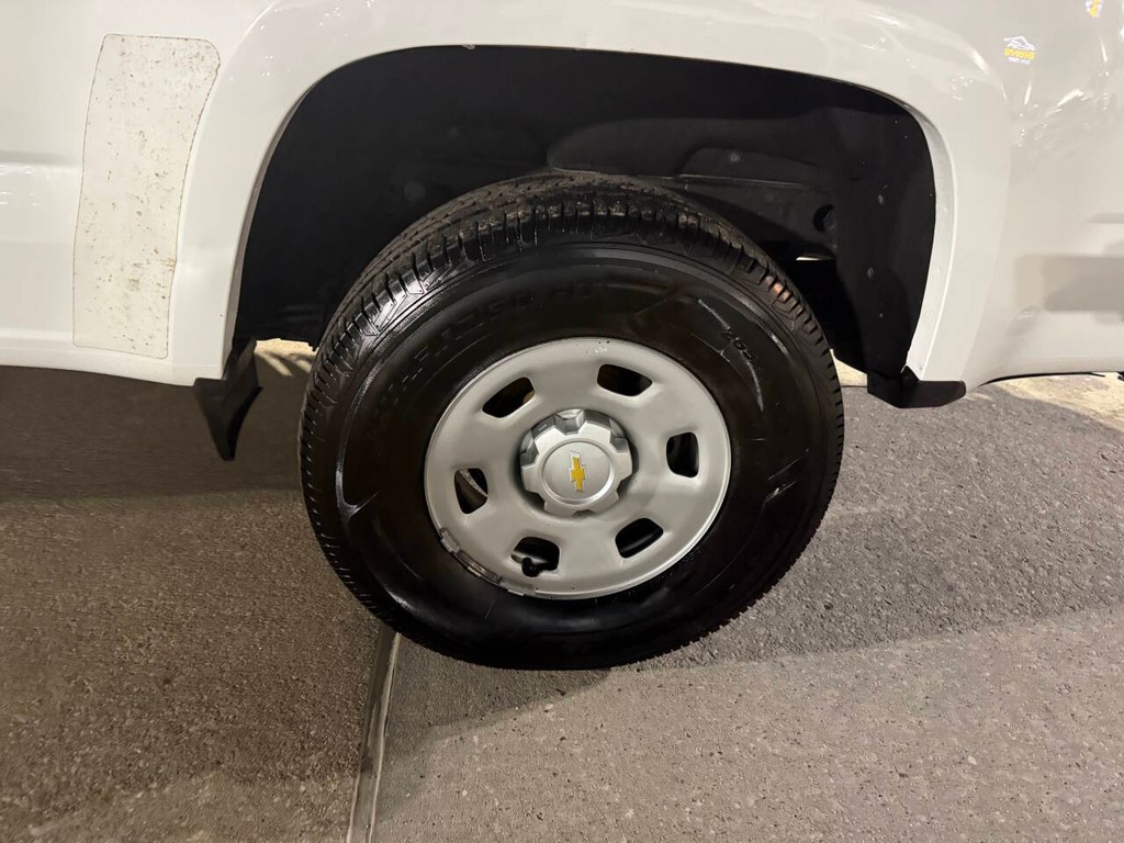 Chevrolet Colorado Vehicle Full-screen Gallery Image 32