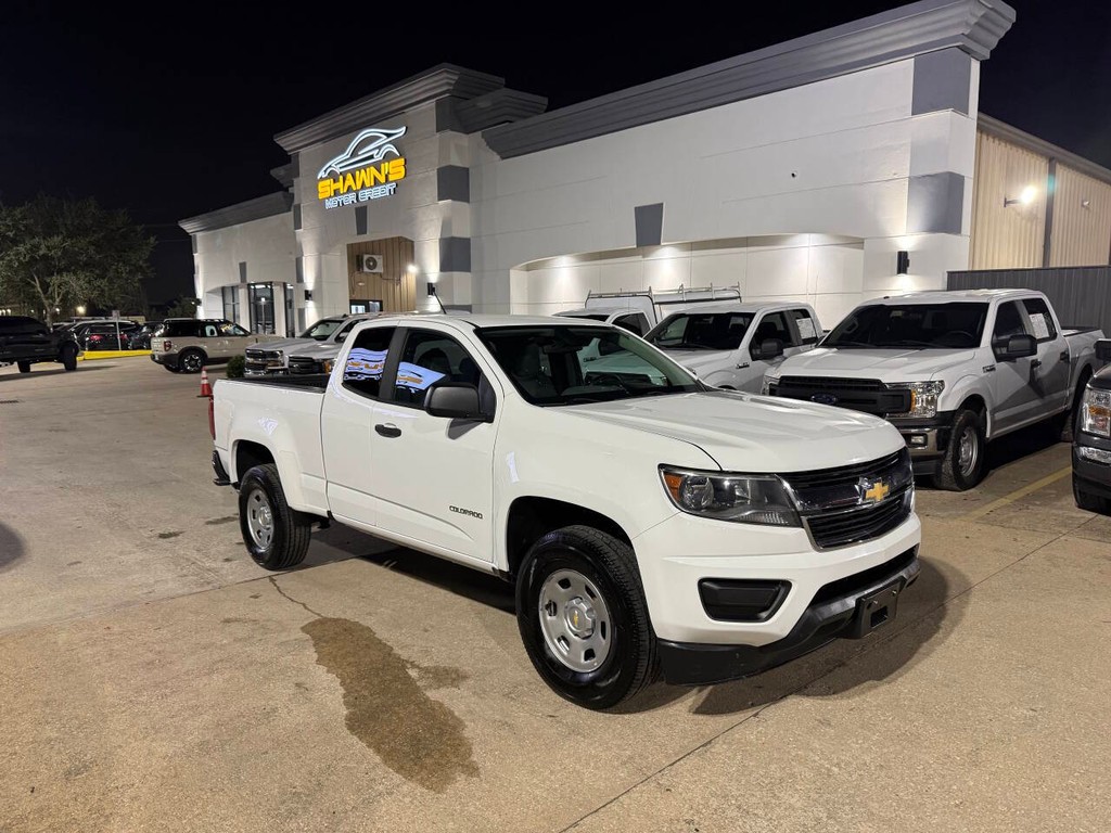 Chevrolet Colorado Vehicle Full-screen Gallery Image 38