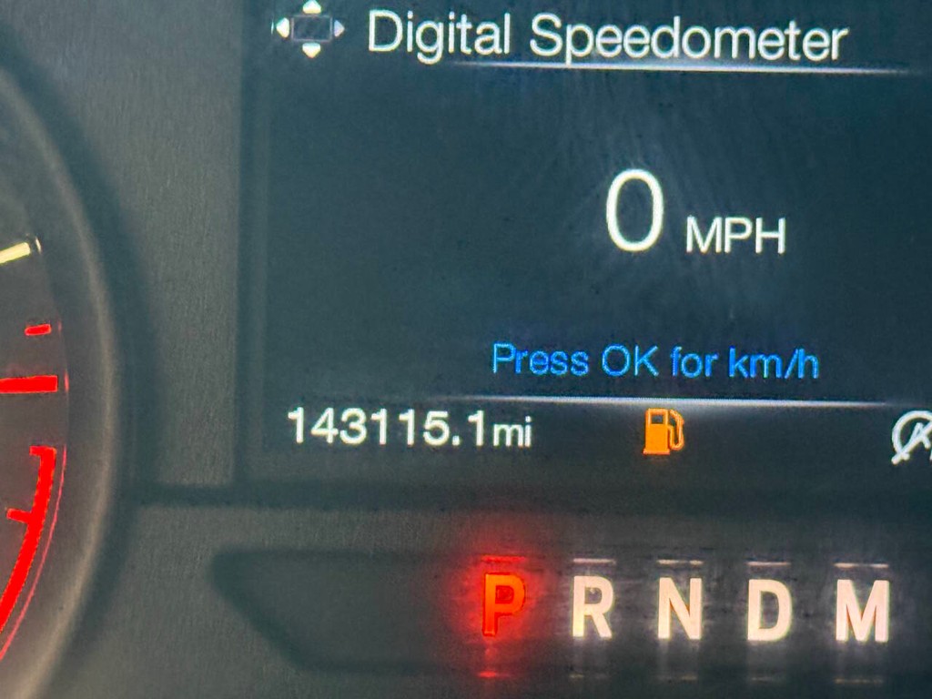 Ford F-150 Vehicle Full-screen Gallery Image 31