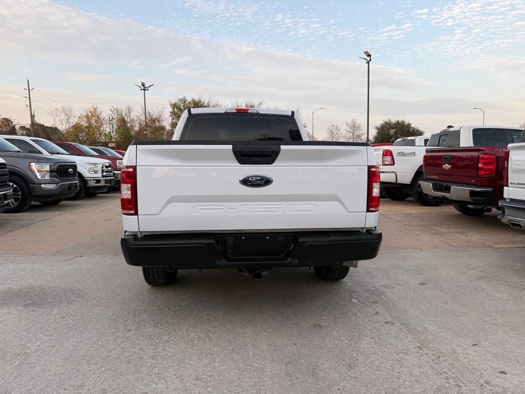 Ford F-150 Vehicle Full-screen Gallery Image 37
