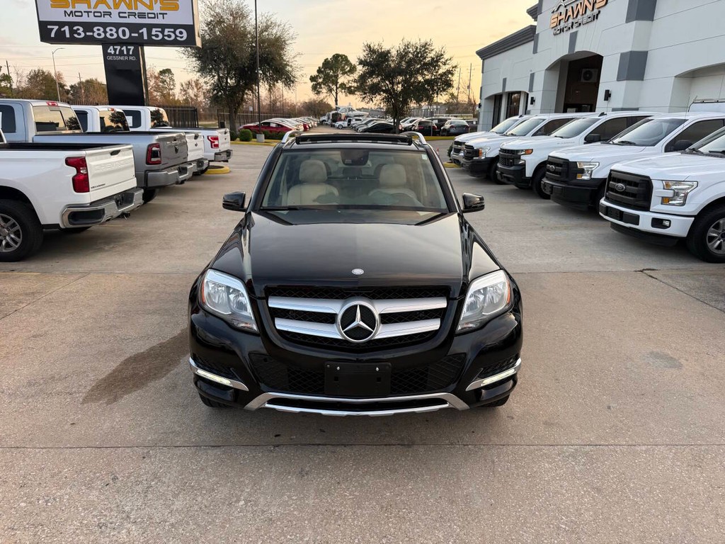 Mercedes-Benz GLK-Class Vehicle Full-screen Gallery Image 41