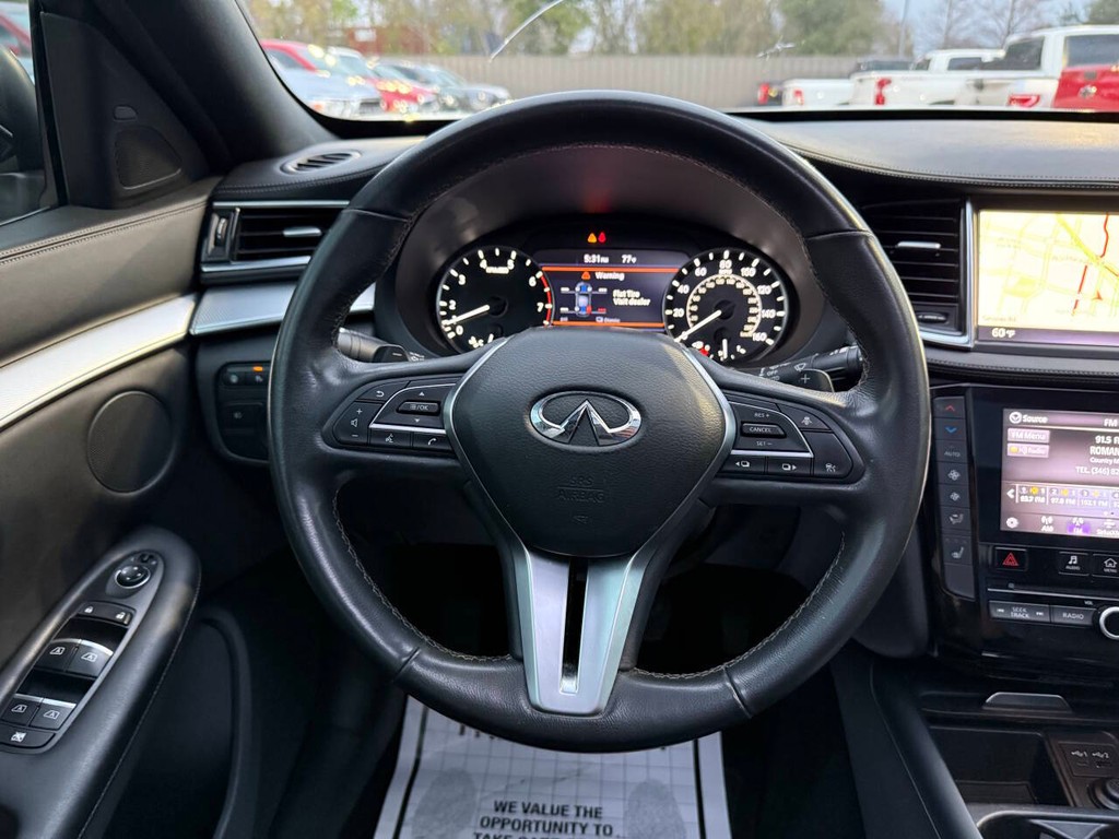 INFINITI QX50 Vehicle Full-screen Gallery Image 22