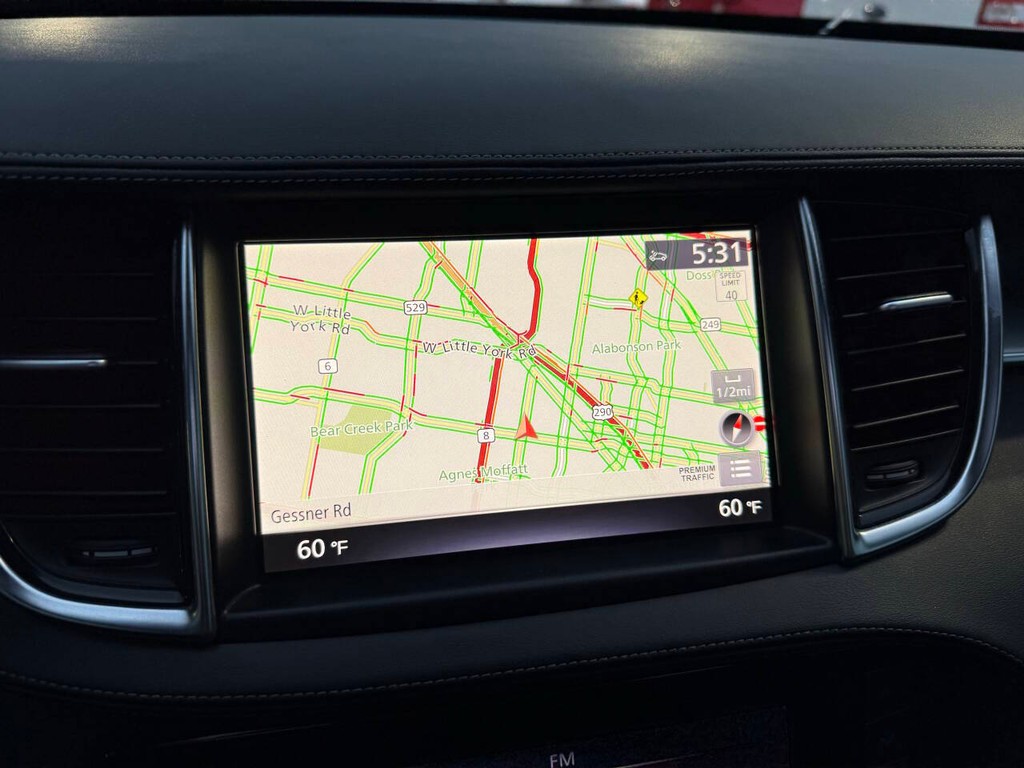 INFINITI QX50 Vehicle Full-screen Gallery Image 25