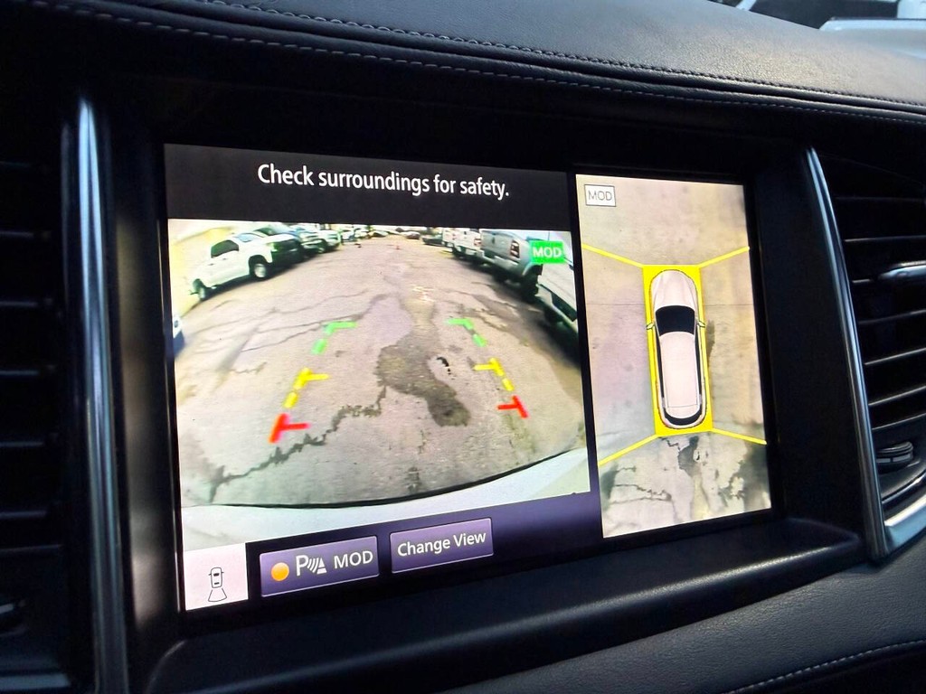 INFINITI QX50 Vehicle Full-screen Gallery Image 26