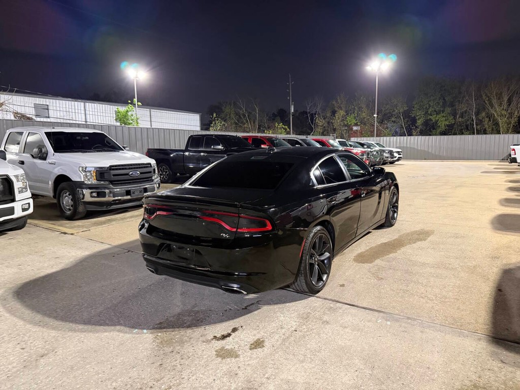 Dodge Charger Vehicle Full-screen Gallery Image 05