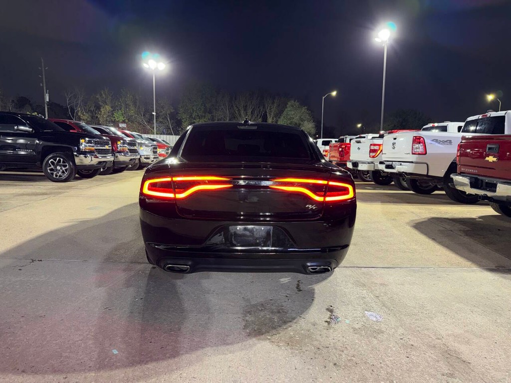 Dodge Charger Vehicle Full-screen Gallery Image 34