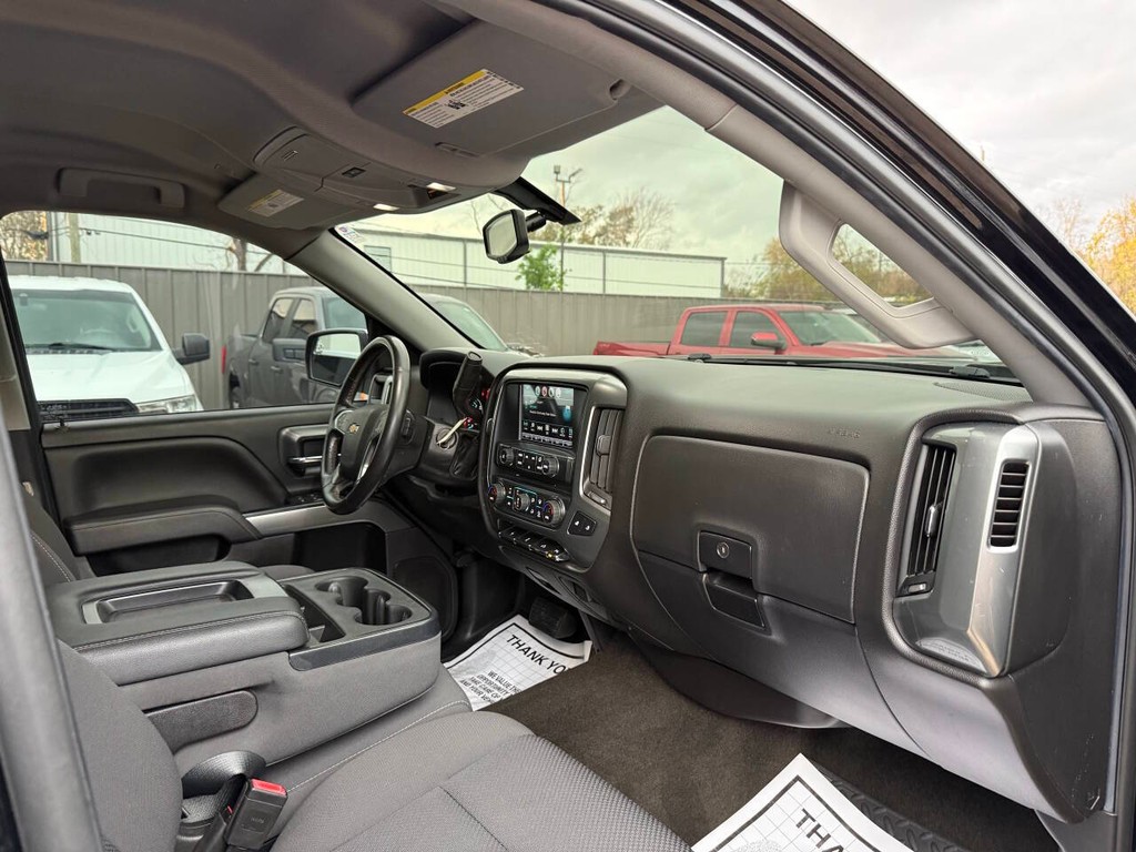 Chevrolet Silverado 1500 Vehicle Full-screen Gallery Image 09