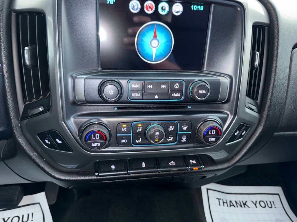 Chevrolet Silverado 1500 Vehicle Full-screen Gallery Image 29