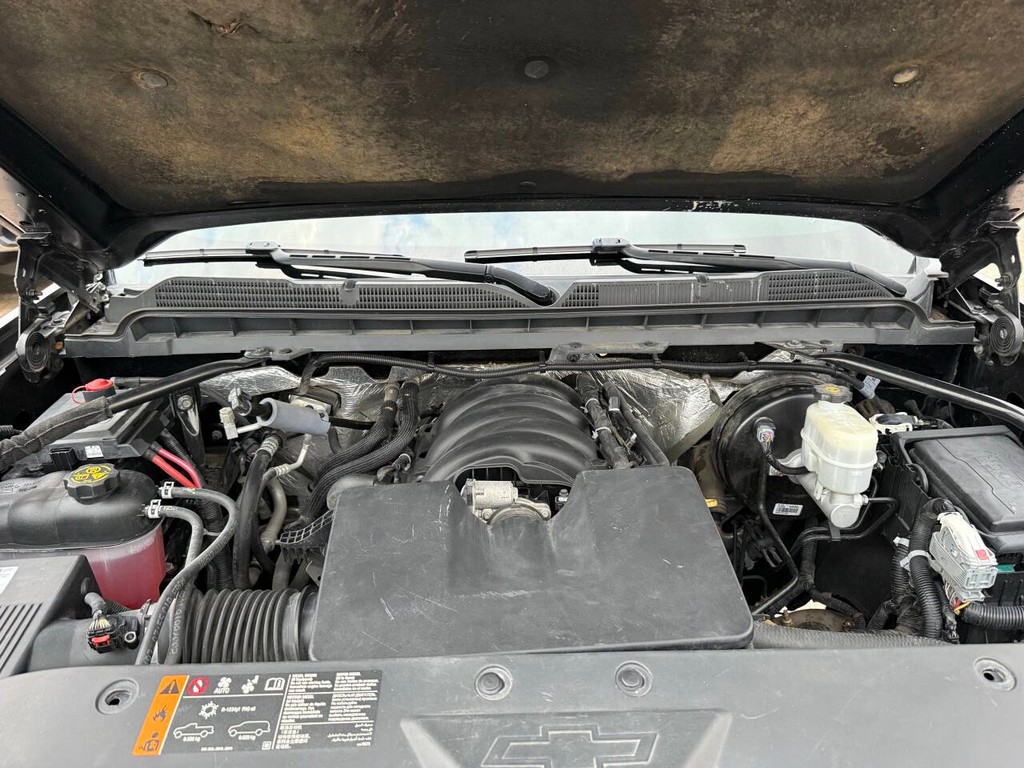 Chevrolet Silverado 1500 Vehicle Full-screen Gallery Image 34