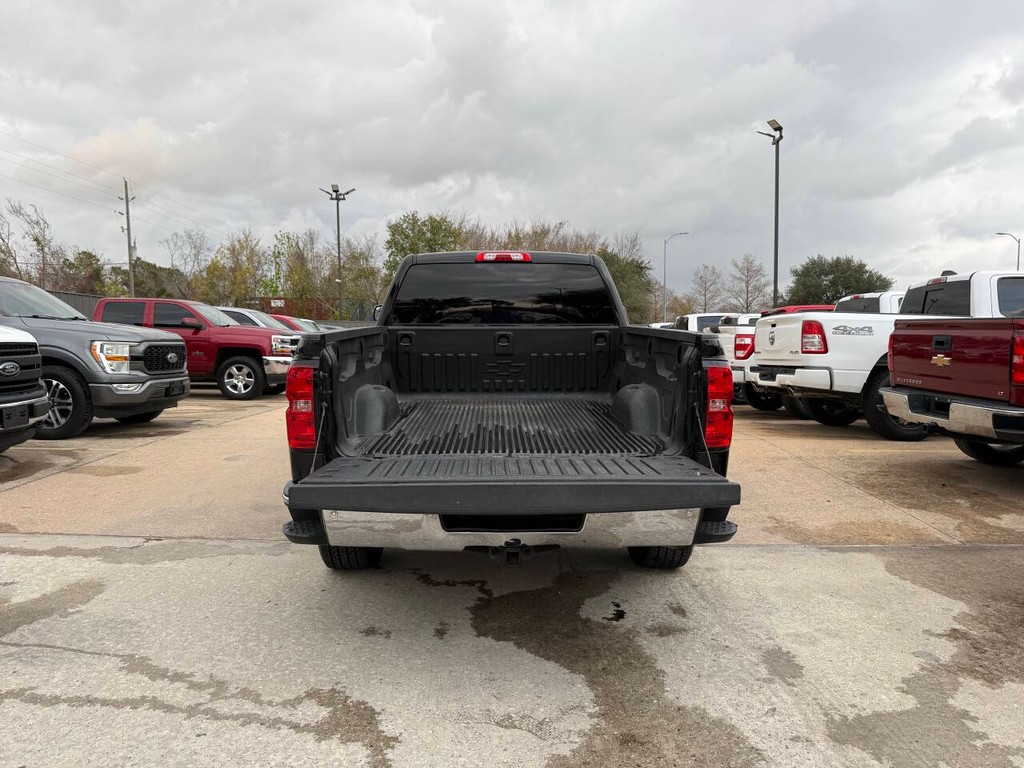 Chevrolet Silverado 1500 Vehicle Full-screen Gallery Image 37