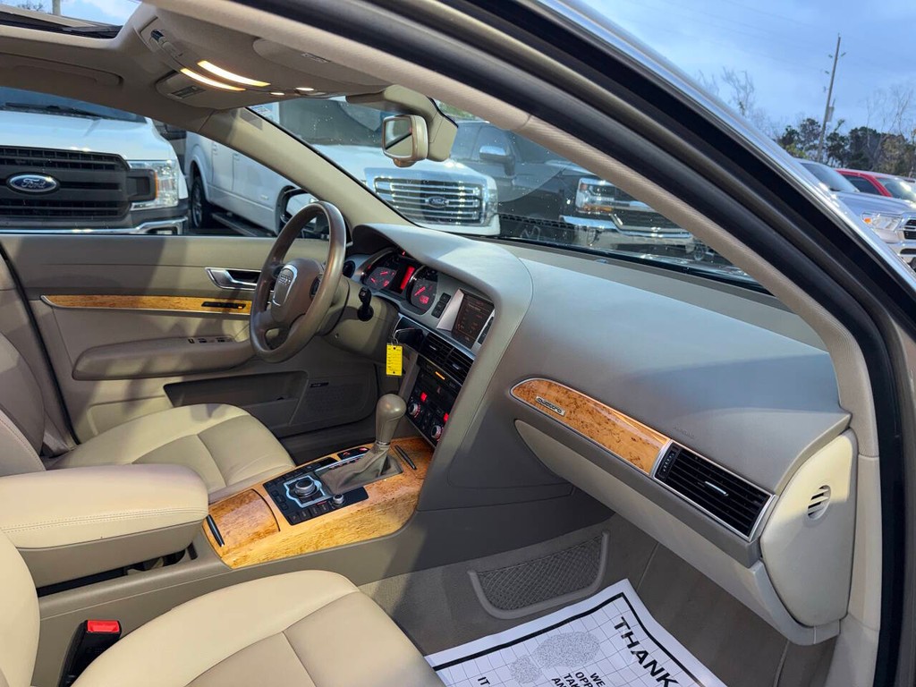 Audi A6 Vehicle Full-screen Gallery Image 09